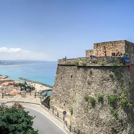 Modern Reventino - Le Lincelle, Lamezia * SantʼEufemia Lamezia