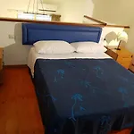 Modern Reventino - Le Lincelle, Lamezia Apartment